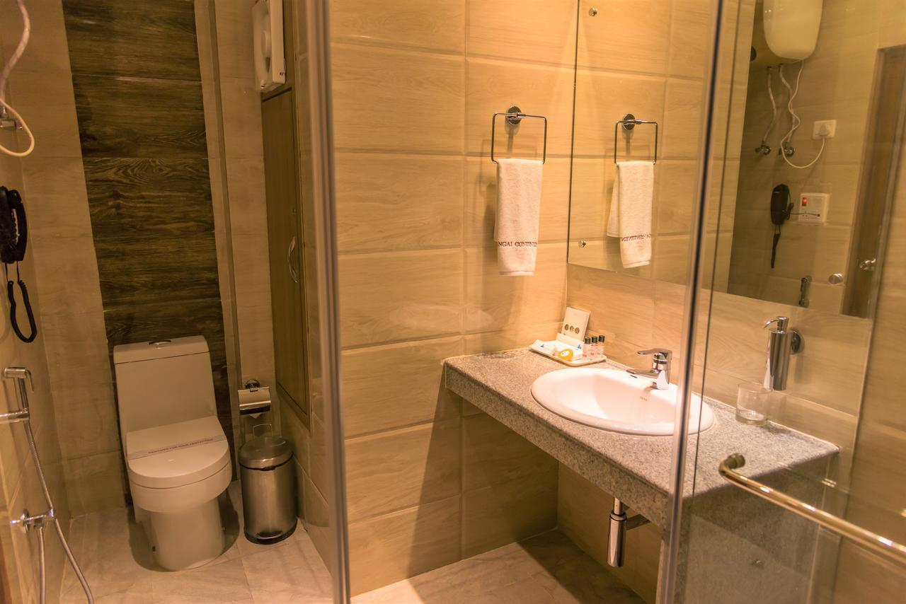 Sangai Continental Hotell Imphal Exteriör bild