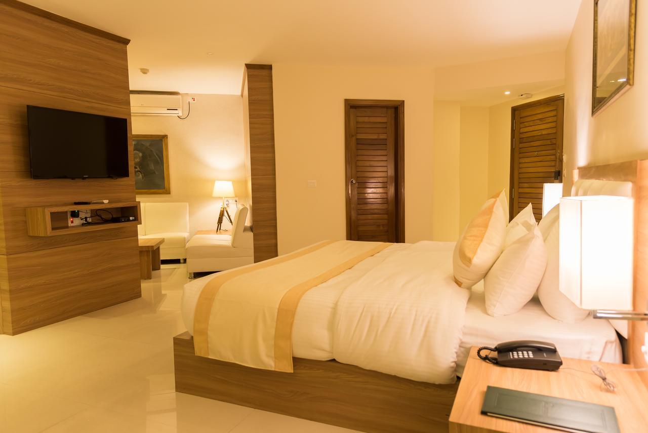 Sangai Continental Hotell Imphal Rum bild